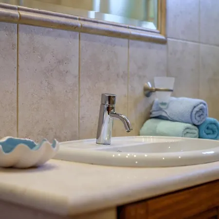 Сasa de vacaciones Spyros House, 3 Bedrooms-sea View-in