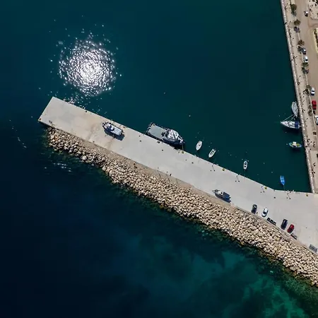 بيت للعطل Spyros House, 3 Bedrooms-sea View-in