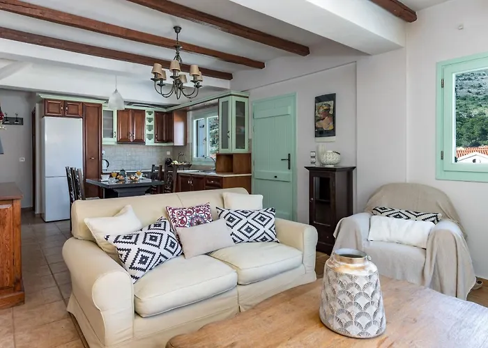 Casa vacanze Spyros House, 3 Bedrooms-sea View-in *