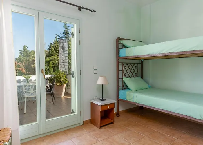 Spyros House, 3 Bedrooms-sea View-in Casa vacanze Agia Efimia