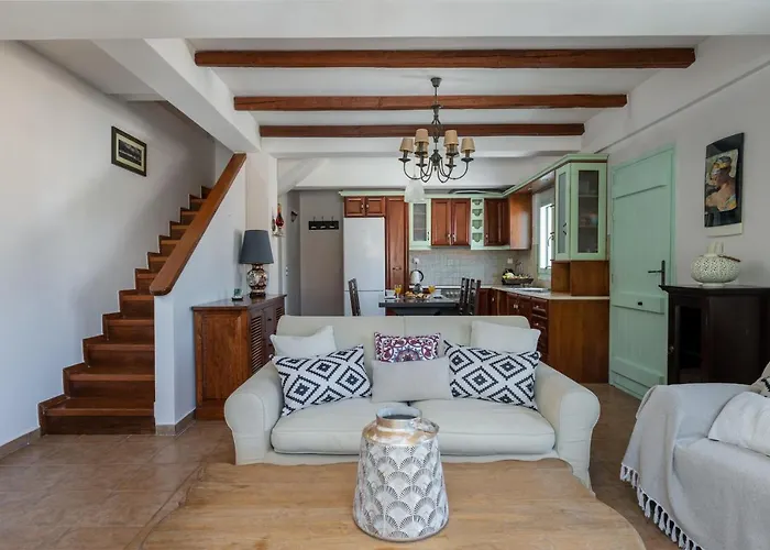 Casa vacanze Spyros House, 3 Bedrooms-sea View-in *