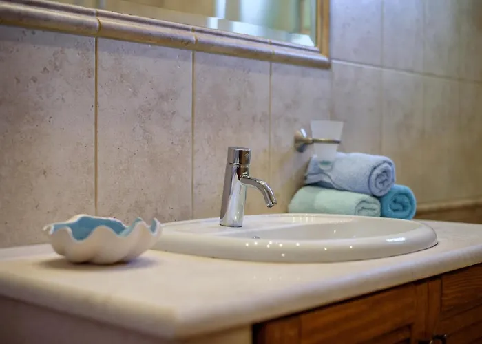 Casa vacanze Spyros House, 3 Bedrooms-sea View-in