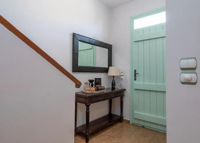 Spyros House, 3 Bedrooms-sea View-in Casa vacanze *